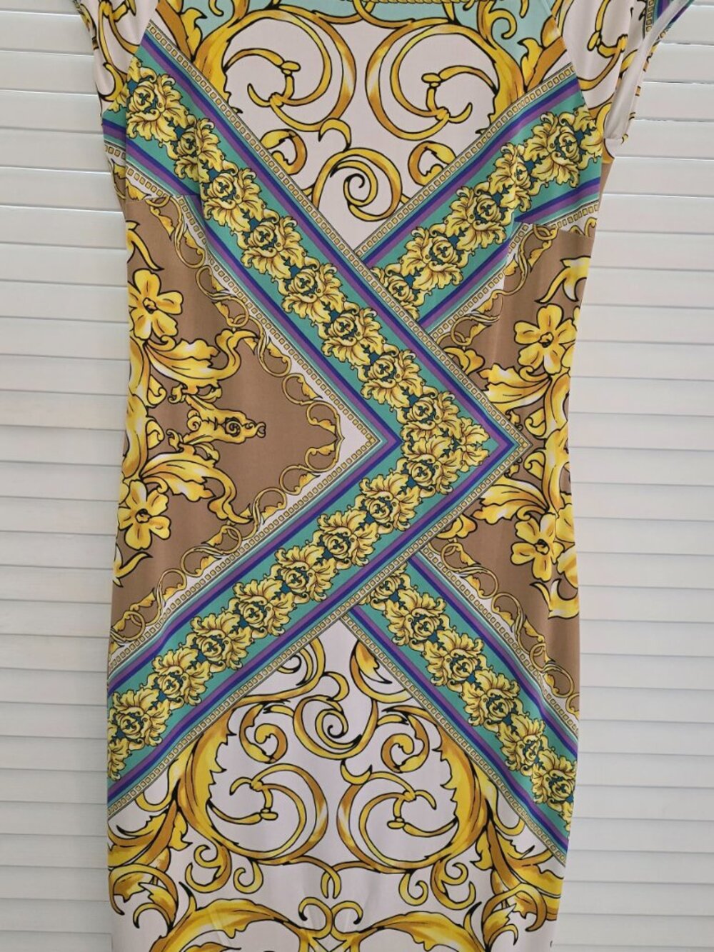 Cache Baroque Summer Dress - Picture 2 of 6